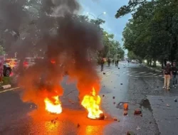 Pengamat: Ingat 1998, Soeharto Tumbang Meski Didukung Penuh Militer dan Konglomerat Besar