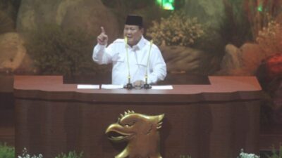NasDem Ungkap Makna Lukisan yang Diberikan Surya Paloh ke Prabowo