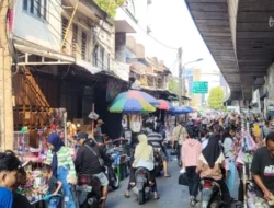 Teror Pelemparan Kotoran Manusia Bikin Resah Pedagang dan Pengunjung Pasar Asemka