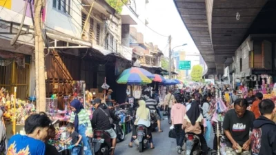 Teror Pelemparan Kotoran Manusia Bikin Resah Pedagang dan Pengunjung Pasar Asemka