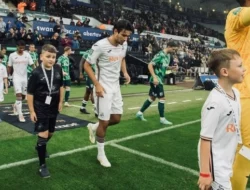 Nathan Tjoe A On Dapat Menit Bermain Usai 8 Bulan di Bangku Cadangan Swansea City