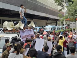 Awas Ada LSM Antek Asing Pendukung LGBT Menolak Revisi UU TNI