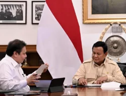 Bantah Mundur, Airlangga Temui Presiden Prabowo Bahas Anjloknya IHSG