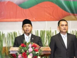 Johan Rosihan Soal Raja Juli Antoni Masukkan 11 Kader PSI Jadi Elit Kemenhut: Bagi-bagi Kekuasaan!