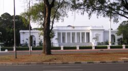 Istana Sayangkan Beredarnya Meme Prabowo-Jokowi