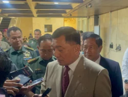 Menhan Sjafrie Sjamsoeddin Jamin Tak Ada Wajib Militer Apalagi Dwifungsi di RUU TNI