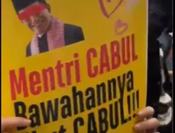 Aliansi Pemuda Lintas Agama Demo Menag Nasaruddin Umar Soal Skandal Amoral: Menteri Cabul!