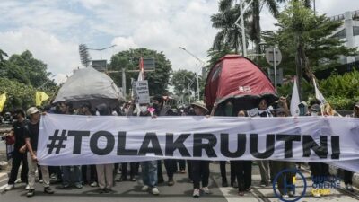 Demo Anti RUU TNI Ditunggangi Jokowi dan Partai Cokelat?