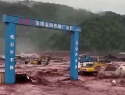 Viral! Banjir Terjang Kawasan PT IMIP Morowali, Sejumlah Alat Berat Terendam Lumpur