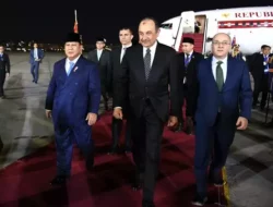 Disambut Hangat El-Sisi, Prabowo Jalani Kunjungan di Mesir