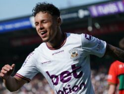Go Ahead Eagles Juara KNVB Cup, Dean James Bakal Main di Liga Europa