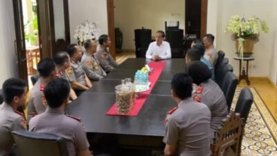 Merasa Masih Berkuasa dan Suka Dipuji Berlebihan, Jokowi Idap Post Power Syndrome