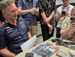 Christian Horner: Red Bull Tak Protes Penalti 5 Detik Untuk Max Verstappen