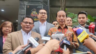 Relawan Dukung Jokowi Polisikan Lima Tokoh terkait Ijazah