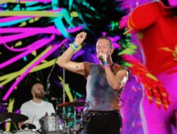 Twice, Jin BTS, hingga Rosé Blackpink Ikut Meriahkan Konser Coldplay di Seoul