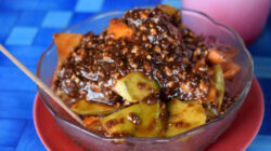 Rujak Natsepa, Kuliner Unik Khas Pantai Teluk Ambon