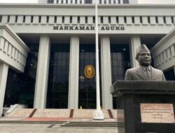 MA Seringkali Merotasi Hakim, Tapi Korupsi Tetap Terjadi