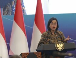 Menkeu Sri Mulyani Umumkan APBN Defisit Rp. 104,2 Triliun Per Maret 2025
