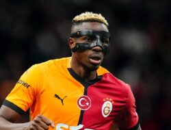 Manchester United Siapkan 60 Juta Euro, Boyong Striker Napoli Victor Osimhen ke Old Trafford