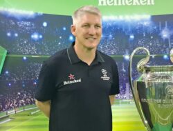 Ada Apa Gelandang Legendaris Jerman Bastian Schweinsteiger Datang ke Indonesia?