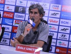 Teco Tinggal Tunggu Ditelpon Bambang Pamungkas Untuk Balik Latih Persija Lagi
