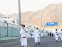 Suhu Udara Tembus 42 Derajat di Makkah, Ini Tips Nyaman Berhaji Kala Cuaca Ekstrim