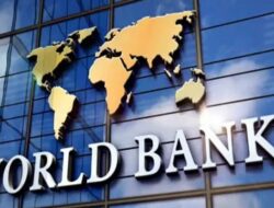 Bank Dunia Prediksi Pendapatan Indonesia Terjun Bebas, Utang Terus Membengkak