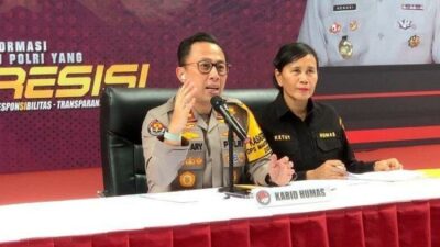 Terungkap! Ijazah Jokowi Yang Diserahkan ke Polda Metro Jaya Bukan Asli Hanya Fotokopi