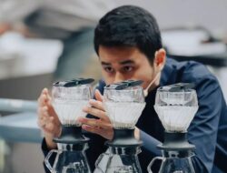 Barista Asal Indonesia, Bayu Prawiro Sabet Juara 2 World Brewers Cup 2025