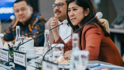 Menkomdigi Meutya Hafid Tiru Penggunaan eSIM di Dubai, Perketat Pengawasan Ruang Digital