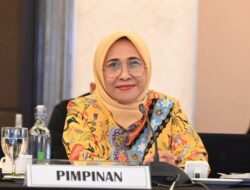 Hetifah Ingatkan Penulisan Ulang Sejarah RI Bukan Pekerjaan Sembarangan