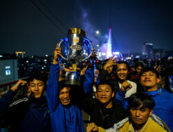 Persib Bandung Juara Liga 1, Ribuan Bobotoh Konvoi Padati Pasupati-Dago