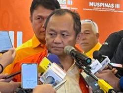 Sarmuji: Tak Ada Pelanggaran Yang Bisa Jadi Alasan Pemakzulan Wapres Gibran