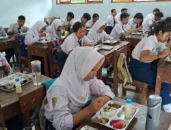 Jangan Anggap Remeh! Ahli Gizi Nilai MBG Bisa Jadi Ancaman Jika Tak Jaga Mutu Makanan