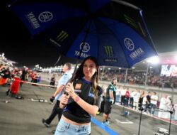 Kenapa Ada Umbrella Girl di MotoGP? Ini Alasan dan Sejarahnya