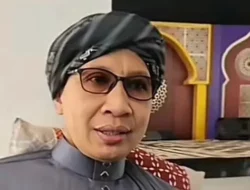 Bolehkah Adzan Saat Jenazah Akan Dikubur? Ini Penjelasan Buya Yahya