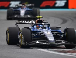 Kesalahan Teknis dan Miskomunikasi Bikin Carlos Sainz Ngamuk ke Williams di F1 GP Miami