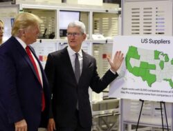 Ancaman Trump ke Apple: iPhone Yang Dijual di AS Harus Diproduksi di AS Atau Kena Tarif 25 Persen