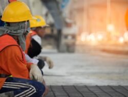 Ekonom: Penghapusan Outsourcing Memberi Kepastian bagi Pegawai