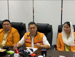 Adies Kadir: Partai Golkar Tak Pernah Tawarkan Jokowi dan Gibran Untuk Gabung