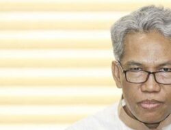 Buni Yani: Polisi Diamkan Ade Armando Tapi Tegas Pada Mahasiswi ITB