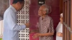 Jokowi Temui Kasmudjo Dosen Pembimbing Akademiknya di UGM, Ada Apa?