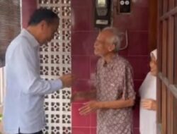 Jokowi Temui Kasmudjo Dosen Pembimbing Akademiknya di UGM, Ada Apa?
