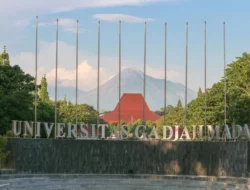 BEM Keluarga Mahasiswa UGM Nyatakan Mosi Tidak Percaya ke Rektor