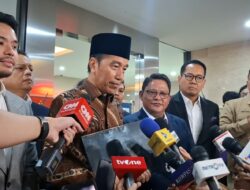 Usai Diperiksa di Bareskrim Polri, Jokowi Bawa Pulang Kembali Ijazah UGM