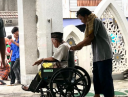 Membantu Sesama Yang Lemah Itu Wajib Dalam Islam