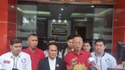 Diperiksa Polres Jaksel, Pelapor Roy Suryo Cs Bawa Bukti Tuduhan Isu Ijazah Palsu Jokowi