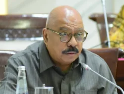 Melchias Mekeng Sebut Izin Tambang di Raja Ampat Terbit 2017: Tak Etis Bahlil Lahadalia Yang Diserang!