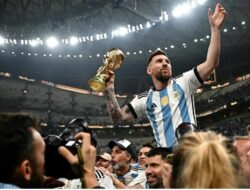 Cristian Romero Diisukan Jadi Kapten Baru Argentina, Sinyal Lionel Messi Bakal Pensiun?