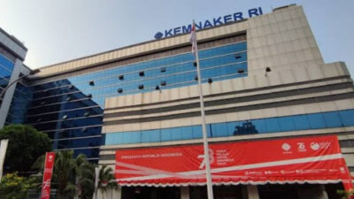 Ribuan TKA Tanpa Kompetensi Bisa Masuk Indonesia, Tinggal Bayar ke Oknum Pejabat Kemnaker